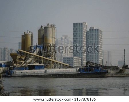 Buildings and Machines on the Waterside
