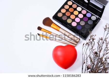 Makeup is the heart of a woman.