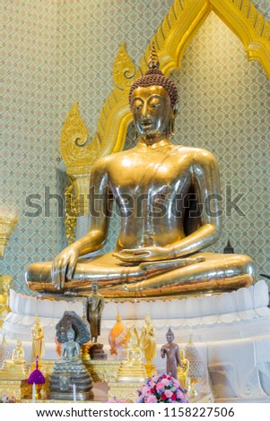 Golden Buddha statue in Wat Traimit Witthayaram, Temple of the Golden Buddha in Bangkok, Thailand