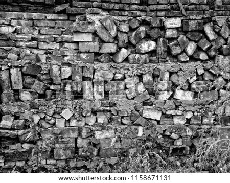 Black and white: Bricks (background)