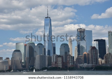 new York harbor building
