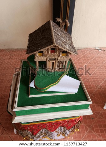 traditional house model