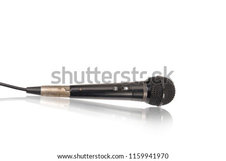 microphone that separated from the floor upstage white clipping part
