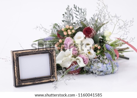 Bouquet and Photoframe