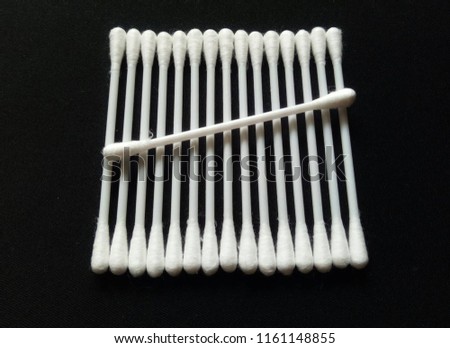
Cotton buds used ear.