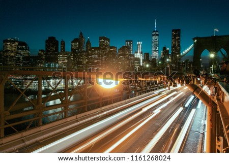A Brooklyn Bridge view by night - New York City