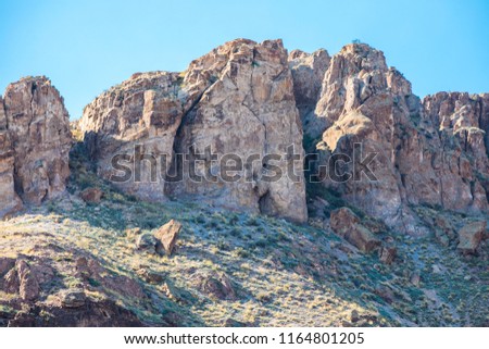 The texture and structure of rocky mountain rocks