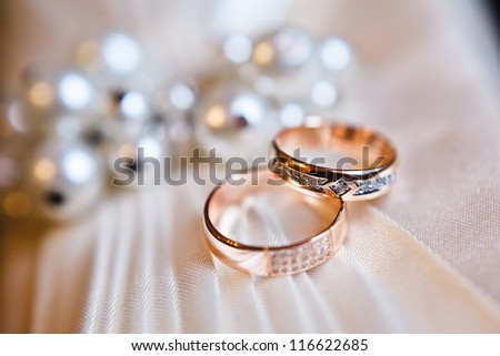 gold wedding rings on the pincushion Royalty-Free Stock Photo #116622685