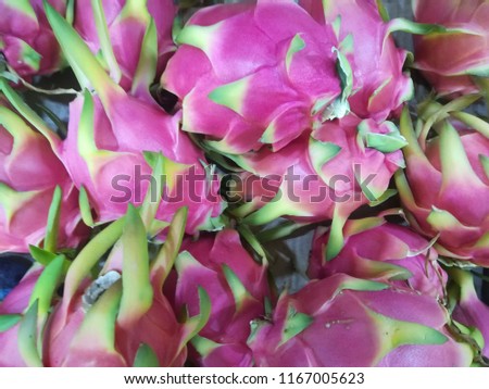 A pile of ripe fetuses of dragonfruit