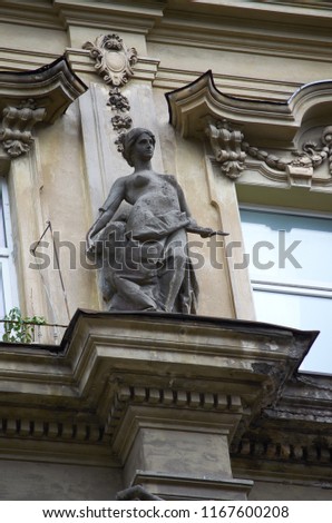 Statues on the facades of the old Lviv