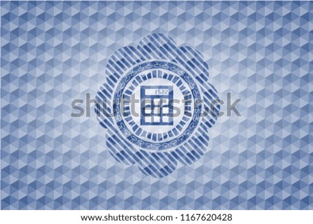 calculator icon inside blue badge with geometric pattern.