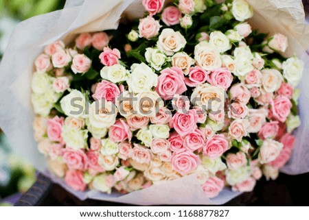 beautiful bouquet of pink and white flowers