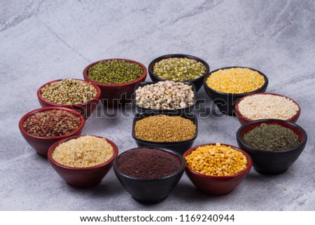 Daily indian cooking species used in preparation of curry.
