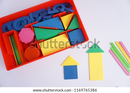 Set of geometric shapes