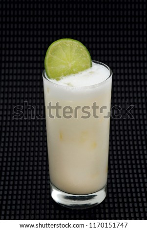 Ramos Fizz, classic cocktail