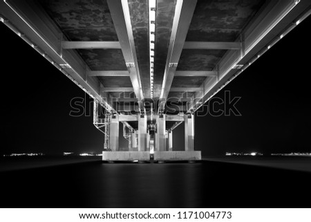 Black and white photo of the bridge Rio-Antirio