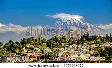 Mt. Rainier from Tacoma, WA Royalty-Free Stock Photo #1171116190
