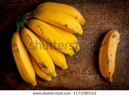 fresh bananas in table