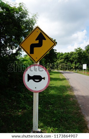 double sharp curve and give horn traffic signs