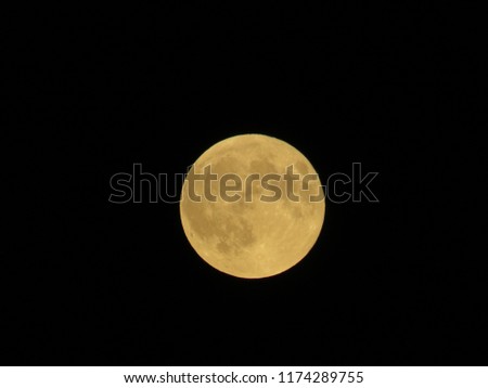 picture of full moon