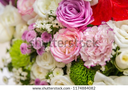A bunch of flowers is decorated beautifully for the special occasions such as weddings, birthday, and Valentine