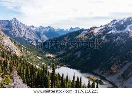 North Cascades Mountains in Autumn