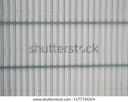 Metal sheet roof