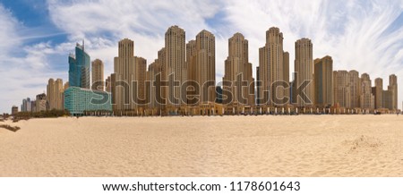 Panoramic picture of Dubai Marina