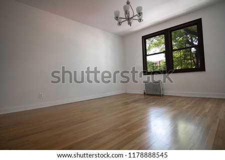 Empty Room Brooklyn Royalty-Free Stock Photo #1178888545