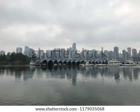 Rainy day in Stanley Park, Vancouver, BC
seawall view