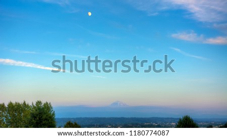 View of Mount Rainier in the State of Washington, USA.