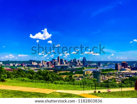 Cincinnati Ohio Skyline 