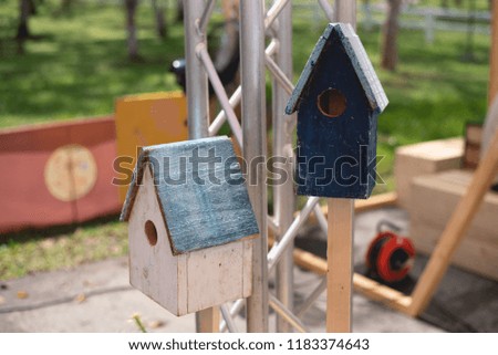 close up of birdhouse wood