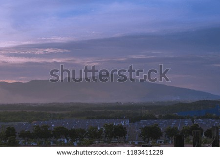 images of a mountain during the sunset