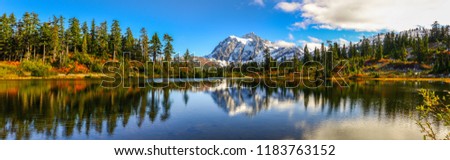 Panoramic view of Mount Shuksan, Washington-USA