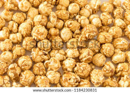 A lot of caramel popcorn