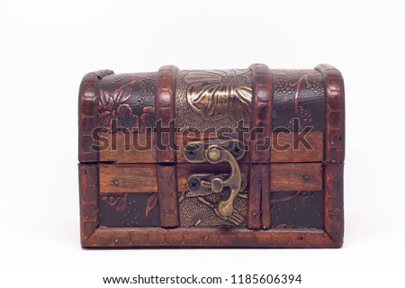 front of a old wood box in a white background  Royalty-Free Stock Photo #1185606394