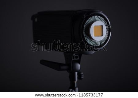 led professional lighting equipment for photo and video shooting