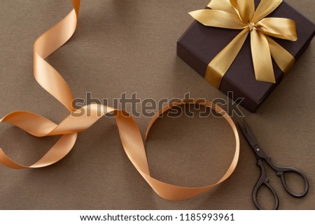A sophisticated gift image