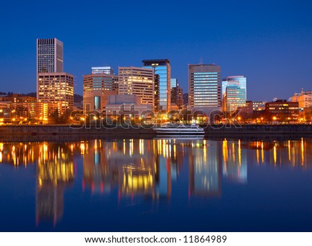 Stock photo of dawn on the Willamette River along Portland's waterfront.