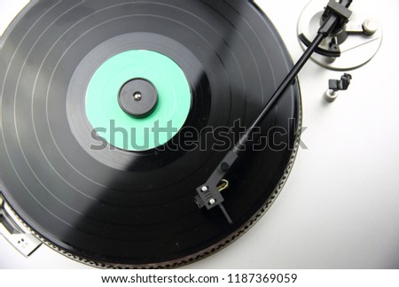 Vinyl turntable. Vinyl Record