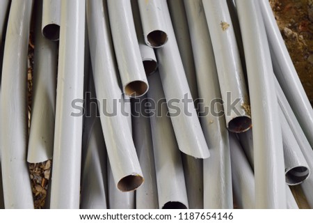 Iron tube for roof structures