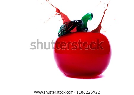 red apple splash