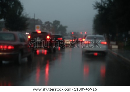 Illusion of traffic in rainy weather