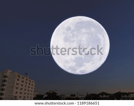The moon in the dark night