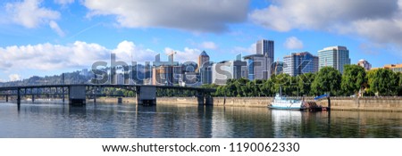 View of Portland, Oregon overlooking the willamette river, United States of America
