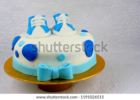 Blue and white theme cake for baby 