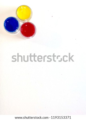 Watercolors consist of primary colors - red, yellow and blue.