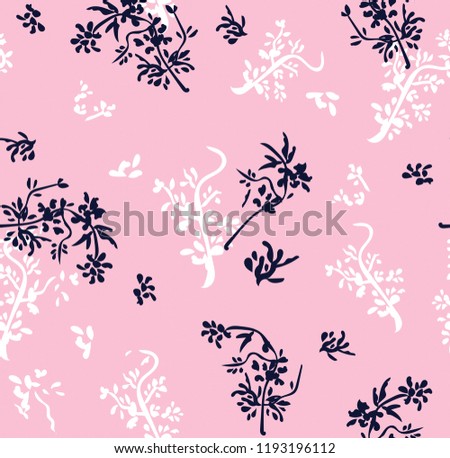 seamless patties pattern on pink background