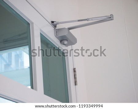 Automatic system hydraulic ,Leaver hinge modern glass door closer holder.